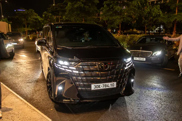 Khánh Vân Toyota – Hành Trình Đột Phá Và Thành Công Trong Thị Trường Ô Tô Việt Nam