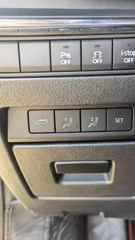 Mazda 3 Facelift: Khắc Phục Tình Trạng Không Mở Cốp Bằng Remote Hiệu Quả