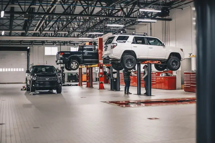 Koch Toyota Là Gì? Tổng Quan Về Đại Lý Và Dịch Vụ