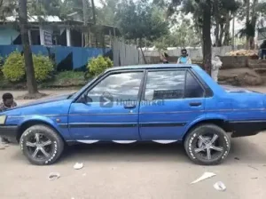 Lada Toyota 1986: Câu Chuyện Hợp Nhất Hai Thế Giới Xe Hơi