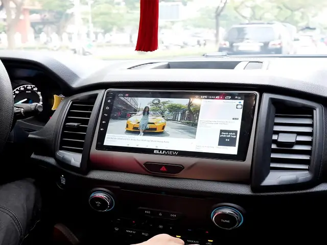 Hướng Dẫn Chi Tiết Cách Phát Video Trên Xe Mazda Cx-5