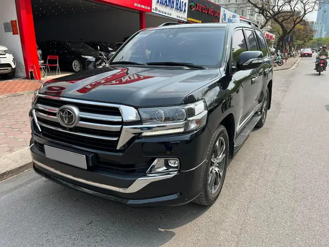 Land Cruiser Toyota Cũ: Lựa Chọn Hoàn Hảo Cho Người Yêu Xe Địa Hình Land Cruiser Toyota Cũ: Lựa Chọn Hoàn Hảo Cho Người Yêu Xe Địa Hình