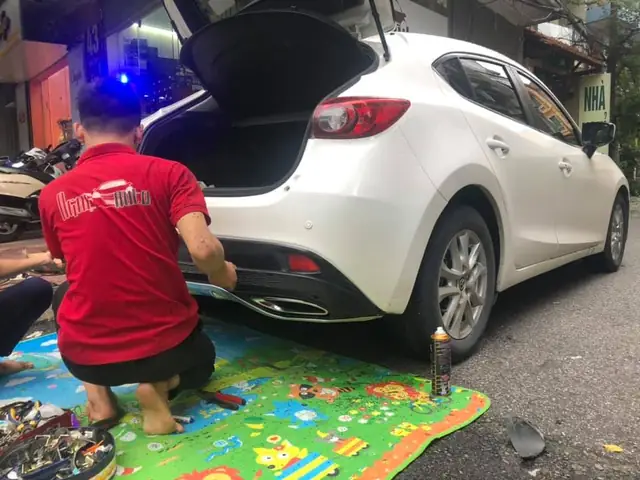Lắp Thêm Cổ Pô Bên Trái Cho Mazda 3 Hatchback: Hướng Dẫn Chi Tiết & Lưu Ý Quan Trọng