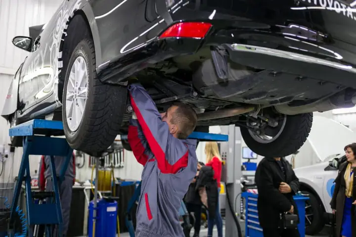 Lexus Toyota Service: Hướng Dẫn Toàn Diện Để Bảo Dưỡng Và Sử Dụng Dịch Vụ Chuẩn Mực Cho Xe Hơi Cao Cấp