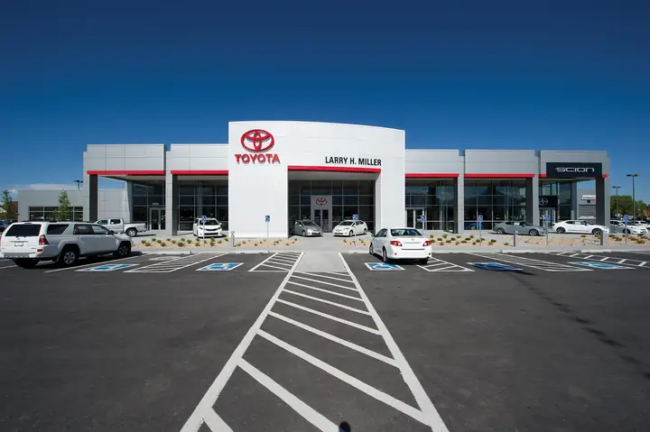 Lhm Toyota Là Gì? Tổng Quan Về Đại Lý Và Dịch Vụ