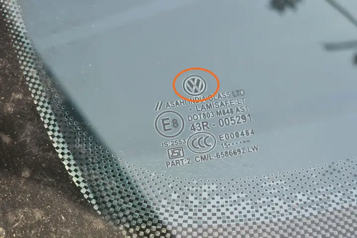 Logo Kính Toyota: Biểu Tượng Đẳng Cấp, Câu Chuyện Lịch Sử Và Ứng Dụng Trong Ngành Công Nghiệp