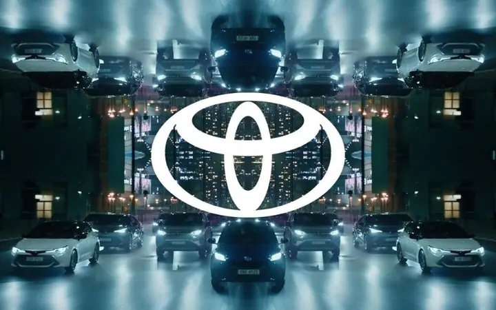 Logotipo Toyota: Lịch Sử, Ý Nghĩa Và Sự Phát Triển Định Danh Thương Hiệu Ô Tô Hàng Đầu Thế Giới Logotipo Toyota: Lịch Sử, Ý Nghĩa Và Sự Phát Triển Định Danh Thương Hiệu Ô Tô Hàng Đầu Thế Giới