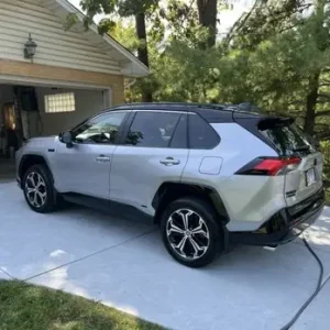 Đánh Giá Toyota Lombard: Đánh Giá Chi Tiết Và Trải Nghiệm Thực Tế