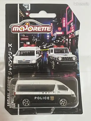 Majorette Toyota Hiace: Tất Cả Những Điều Bạn Cần Biết Về Xe Mini Van Độc Đáo Majorette Toyota Hiace: Tất Cả Những Điều Bạn Cần Biết Về Xe Mini Van Độc Đáo