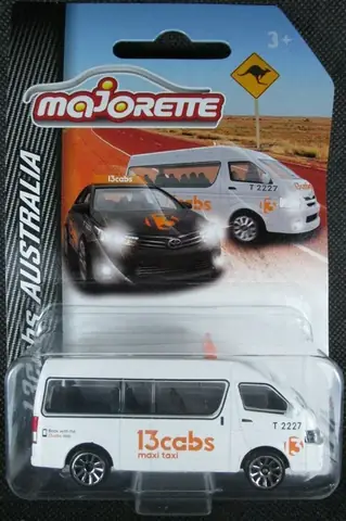 Majorette Toyota Hiace: Tất Cả Những Điều Bạn Cần Biết Về Xe Mini Van Độc Đáo Majorette Toyota Hiace: Tất Cả Những Điều Bạn Cần Biết Về Xe Mini Van Độc Đáo