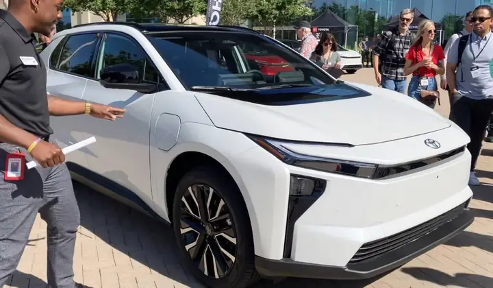 Market Toyota: Tổng Quan Thị Trường Ô Tô Toyota Và Xu Hướng Phát Triển Market Toyota: Tổng Quan Thị Trường Ô Tô Toyota Và Xu Hướng Phát Triển