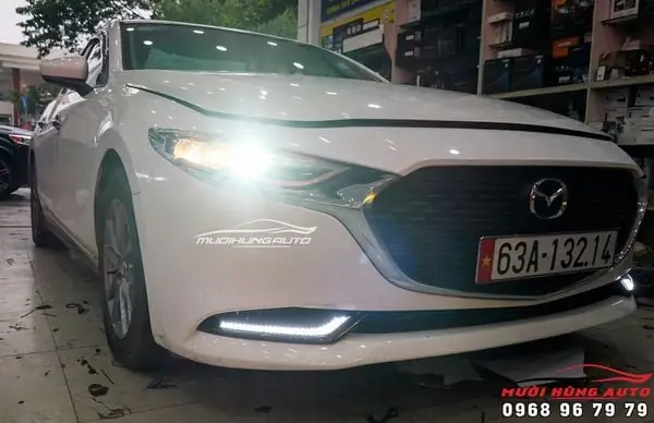 Các Mẫu Độ Đèn Led Gầm Xe Mazda 3: Nâng Tầm Phong Cách & An Toàn