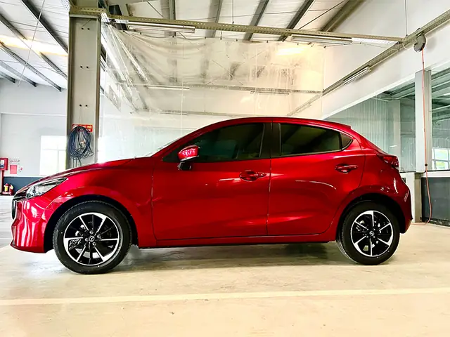 Mazda 2 Hatchback 1.5 Skyactiv At Premium Series: Chi Tiết, So Sánh Và Đánh Giá Toàn Diện