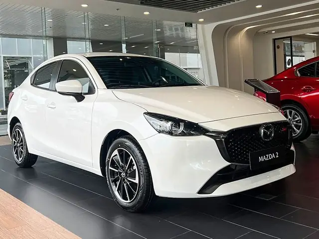 Mazda 2 Sedan Premium Có Phanh Tự Động: Nâng Tầm Trải Nghiệm Lái An Toàn Và Tiện Nghi