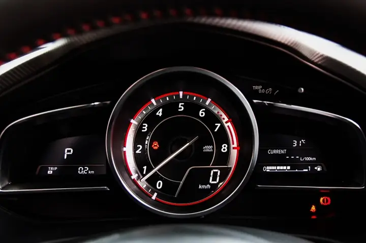 Mazda 3 1.5: Khám Phá Bí Ẩn "con Lòi Cả Vàng Không?" Và Những Điều Bạn Cần Biết
