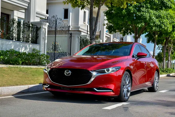 Mazda 3 2019 Và 2020: So Sánh Chi Tiết Và Những Nâng Cấp Đáng Chú Ý
