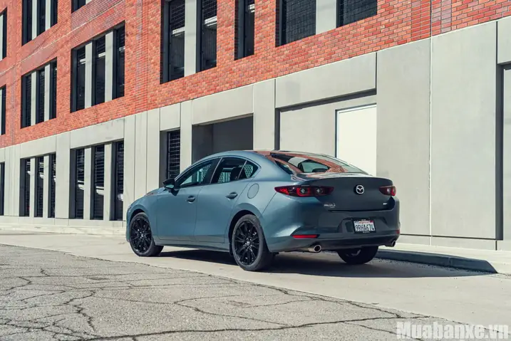 Mazda 3 Đẹp Lung Linh: Đối Đầu Cerato Tháng 7 - Cuộc Chiến Phân Khúc Sedan Hạng C