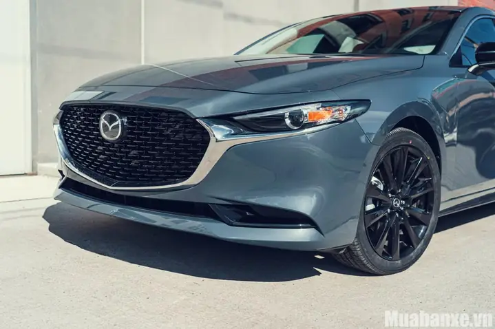 Mazda 3 Hb 1.5l Machine Grey: Phân Tích Chi Tiết Màu Sơn Và Những Điều Bạn Cần Biết