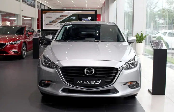 Mazda 3 Hb 1.5l Machine Grey: Phân Tích Chi Tiết Màu Sơn Và Những Điều Bạn Cần Biết