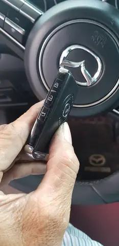 Mazda 3 Khi Tới Gần: Tính Năng Khóa Tự Mở Thông Minh Và Trải Nghiệm Người Dùng