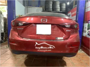 Mazda 3 Lip Sau Kiểu Mec Màu Đỏ: Nâng Cấp Diện Mạo Đầy Cá Tính