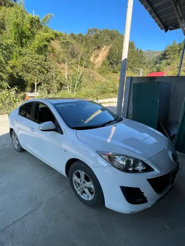 Mazda 3 Nhập Khẩu Hay Sản Xuất Tại Việt Nam: Đâu Là Lựa Chọn Tối Ưu?