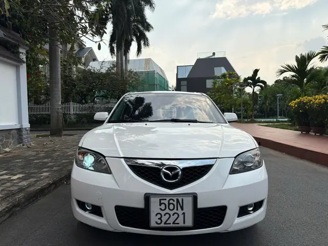 Mazda 3 Sản Xuất 2009 Nhập Nhật Trắng 1.6: Phân Tích Toàn Diện Cho Người Mua Thông Thái