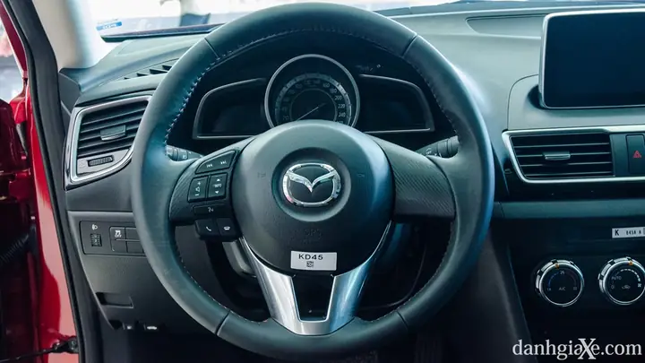 Mazda 3 Sedan 2016: Tiếng Ồn Nội Thất Và Sự Lựa Chọn Thông Minh Cho Người Dùng