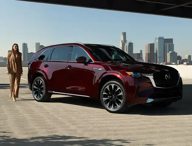 Mazda 7 Chỗ: Khám Phá Các Dòng Xe Phổ Biến Tại Việt Nam