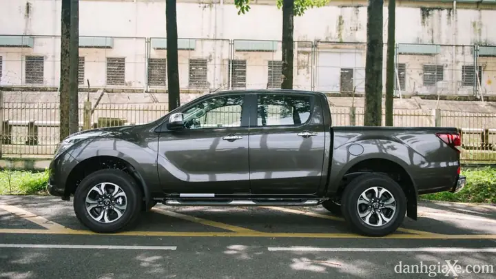 Mazda Bt-50 2019 Bản 2.2 At H 4x2: Đánh Giá Chi Tiết Và Những Điều Cần Biết