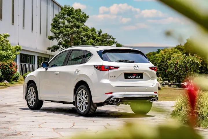Mazda Cx-5 2.5l Awd Mới: Đánh Giá Chi Tiết Màu Machine Grey & Snowflake White Pearl