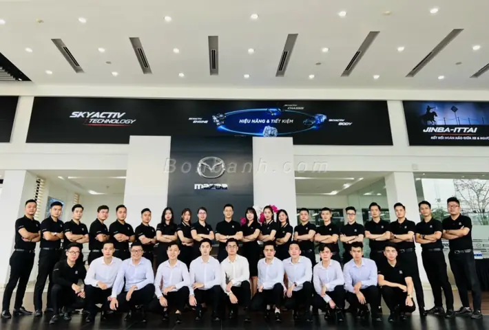 Mazda Phạm Văn Đồng: Sự Thật Đằng Sau Vụ Bắt Khách Hàng Đền Xe Gây Xôn Xao