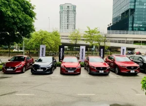 Mazda Phạm Văn Đồng: Sự Thật Đằng Sau Vụ Bắt Khách Hàng Đền Xe Gây Xôn Xao