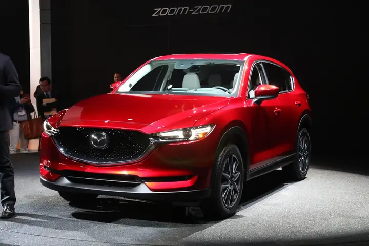 Mazda Có Vẫn Dụng Động Cơ Diesel Tại Mỹ Không? Phân Tích Chi Tiết