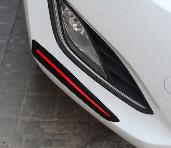 Miếng Xốp Chống Va Đập Đầu Xe Mazda 3: Giải Pháp An Toàn & Thẩm Mỹ Cho Xe