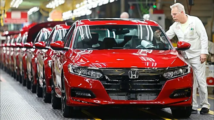 Mitsubishi, Honda, Toyota: Ba Thương Hiệu Ô Tô Hàng Đầu Thế Giới Và Những Bài Học Đáng Giá Cho Người Tiêu Dùng Việt Nam Mitsubishi, Honda, Toyota: Ba Thương Hiệu Ô Tô Hàng Đầu Thế Giới Và Những Bài Học Đáng Giá Cho Người Tiêu Dùng Việt Nam