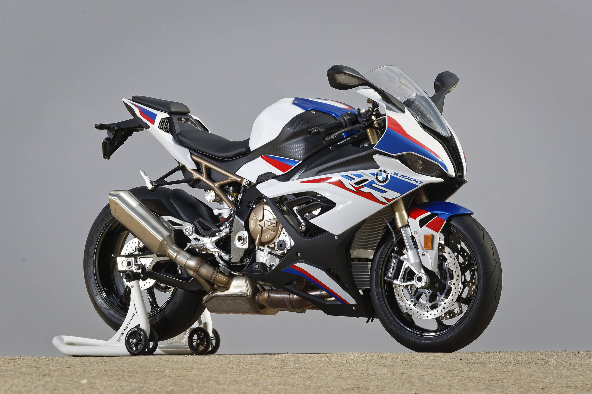 moto bmw - Hình 2