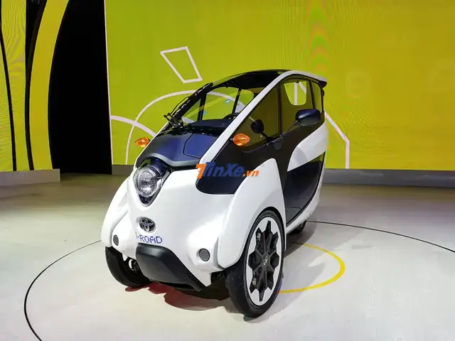 Mua Toyota Iroad: Hướng Dẫn Chi Tiết Từ A Đến Z Để Chọn Mua Xe Hơi Đúng Như Ý