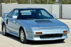 Mua Toyota Mr2: Hướng Dẫn Chi Tiết Từ Lựa Chọn Đến Sở Hữu