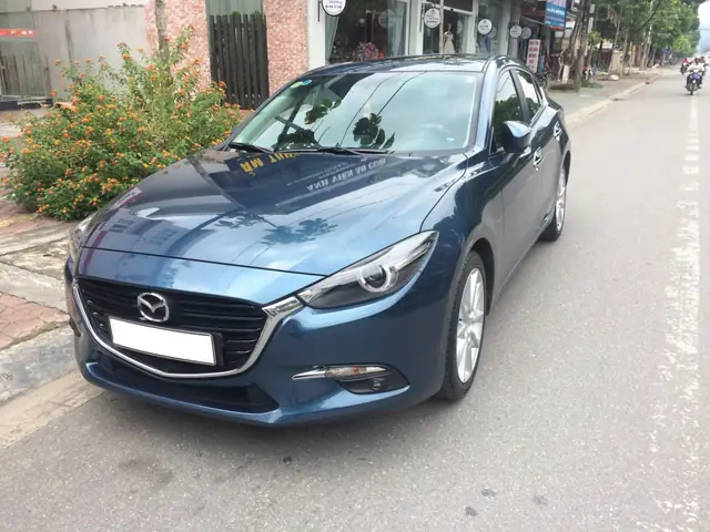 Mazda 3 1.5 Hay 2.0: Đâu Là Lựa Chọn Tối Ưu Cho Bạn?