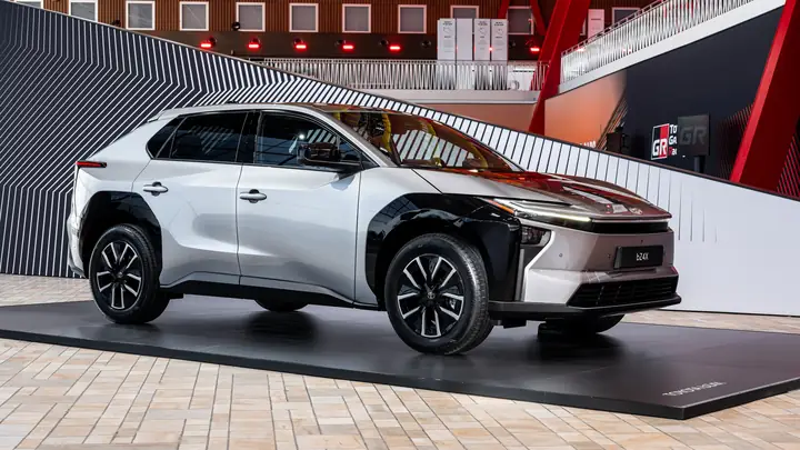 New Toyota Ad: Đánh Giá Chi Tiết Các Tính Năng, Thiết Kế Và Giá Trị Đầu Tư New Toyota Ad: Đánh Giá Chi Tiết Các Tính Năng, Thiết Kế Và Giá Trị Đầu Tư