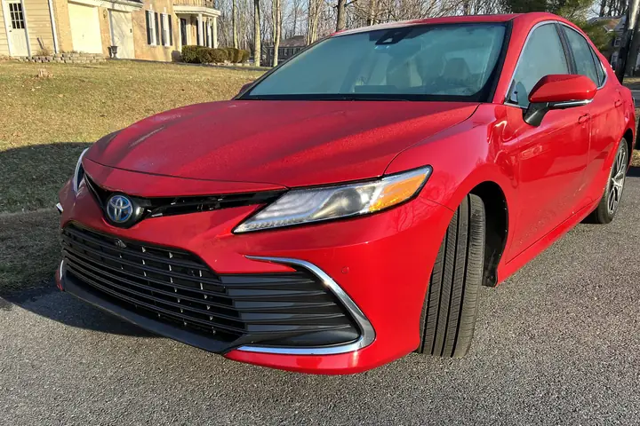 New Toyota Camry – Đánh Giá Toàn Diện Và Những Điều Bạn Cần Biết New Toyota Camry – Đánh Giá Toàn Diện Và Những Điều Bạn Cần Biết