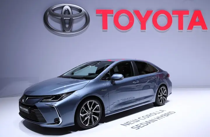 New Toyota Hybrid: Tổng Quan Và Lợi Ích Cho Người Tiêu Dùng New Toyota Hybrid: Tổng Quan Và Lợi Ích Cho Người Tiêu Dùng