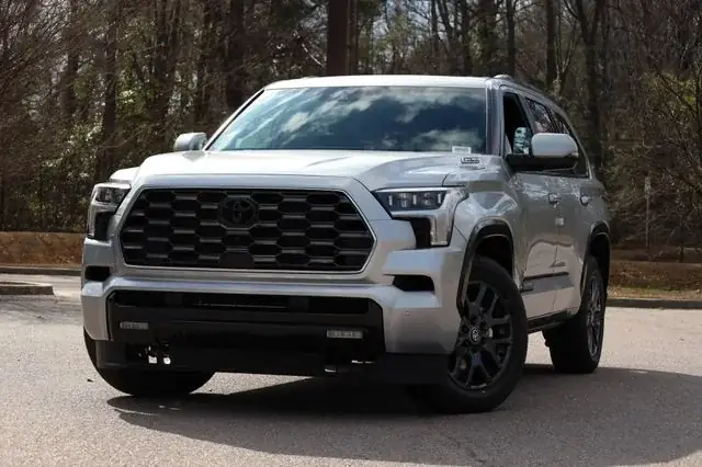 New Toyota Sequoia: Đánh Giá Toàn Diện Chiếc Suv Đỉnh Cao Thế Hệ Mới New Toyota Sequoia: Đánh Giá Toàn Diện Chiếc Suv Đỉnh Cao Thế Hệ Mới