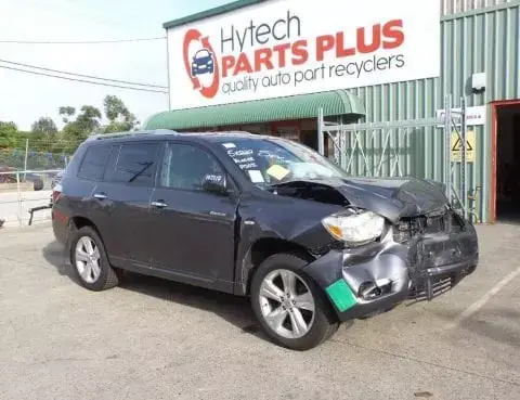 Newcastle Toyota Wreckers: Dịch Vụ Kéo Xe, Trải Nghiệm Và Lợi Ích Cho Người Dân Newcastle