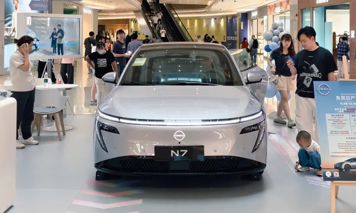 Nissan Của Toyota: Khám Phá Mối Quan Hệ, Sự Cạnh Tranh Và Những Bài Học Từ Hai Ông Lớn Công Nghiệp Ô Tô Nissan Của Toyota: Khám Phá Mối Quan Hệ, Sự Cạnh Tranh Và Những Bài Học Từ Hai Ông Lớn Công Nghiệp Ô Tô