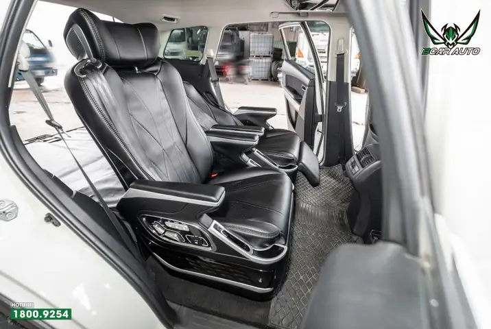 Nội Thất Hàng Ghế Thứ Hai Mazda Cx-9: Nâng Tầm Trải Nghiệm Di Chuyển