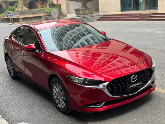 Đánh Giá Chi Tiết Ô Tô Mazda 3 Số Tự Động At 1.5l Sedan: Lựa Chọn Tối Ưu Cho Gia Đình Việt