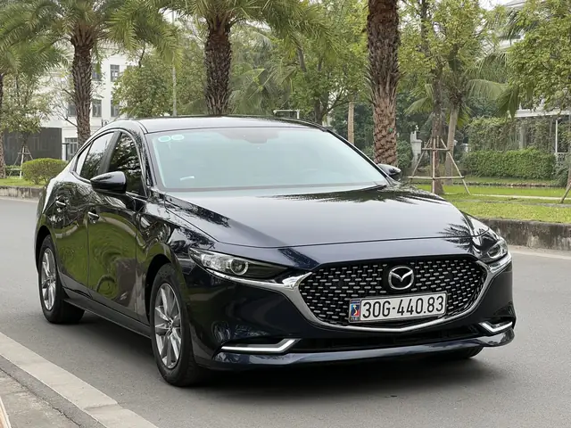 Đánh Giá Chi Tiết Ô Tô Mazda 3 Số Tự Động At 1.5l Sedan: Lựa Chọn Tối Ưu Cho Gia Đình Việt
