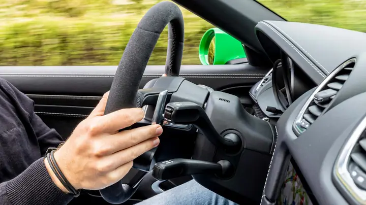 Ốp Lẫy Chuyển Số Trên Vô Lăng Mazda 3: Nâng Cấp Trải Nghiệm Lái Xe Và Tăng Tính Thẩm Mỹ